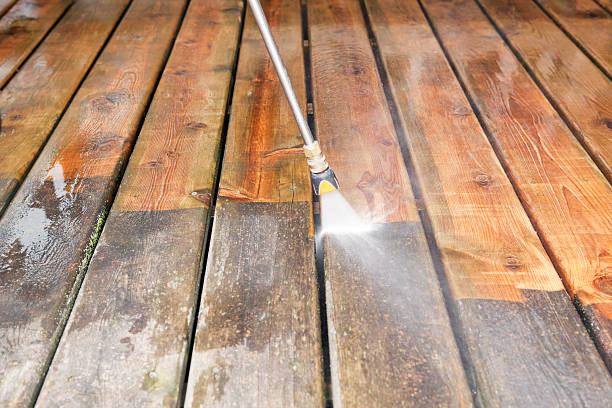 Best Window and Screen Pressure Cleaning in West Baraboo, WI